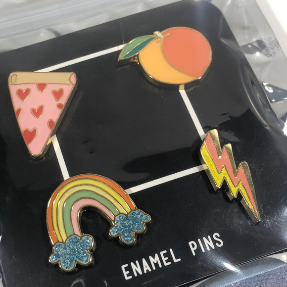 Lot of 3 packs of Enamel Pins - Picture 4 of 8